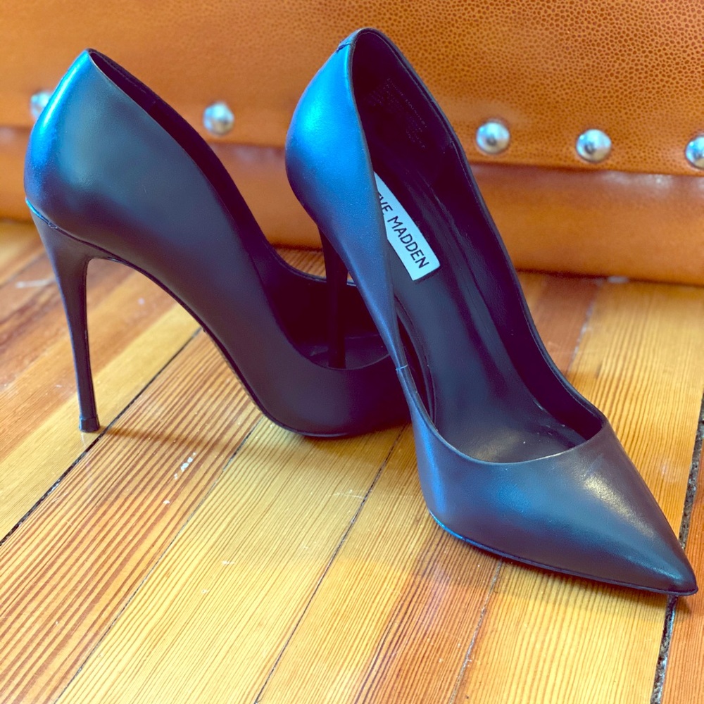 Steve  Madden pumps